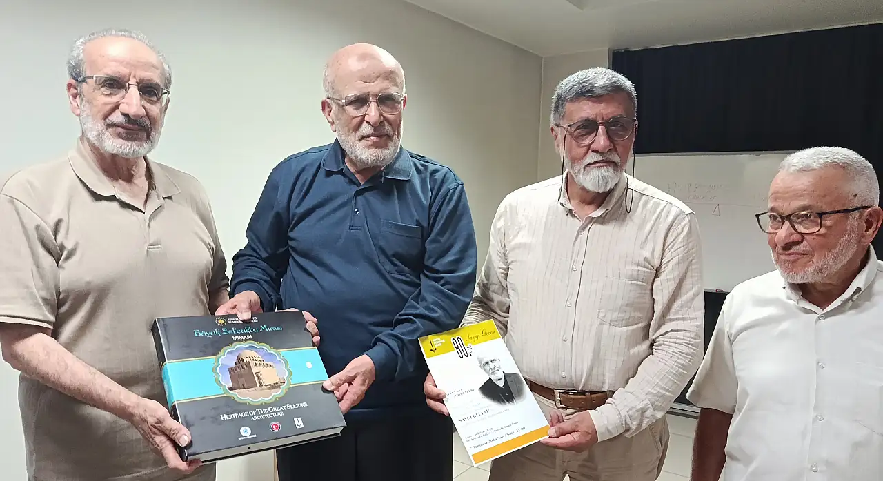Okka: 'Tarih yeniden yazılmalı'