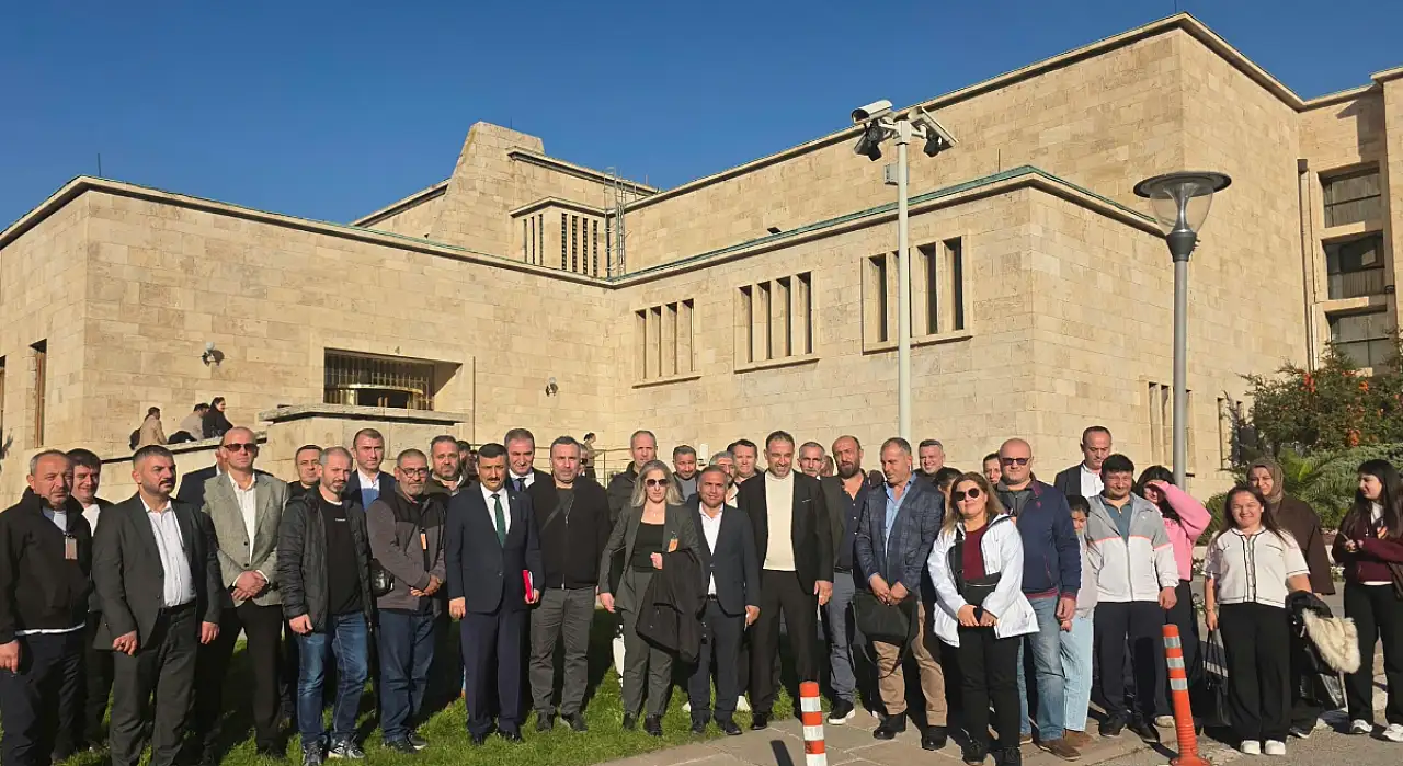 Konya'da 15 yaşındaki öğrencinin ölümünde adalet arayışı TBMM'ye taşındı