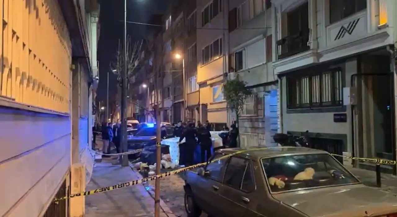 Çöp konteynerinde başı kesik kadın cesedi bulundu