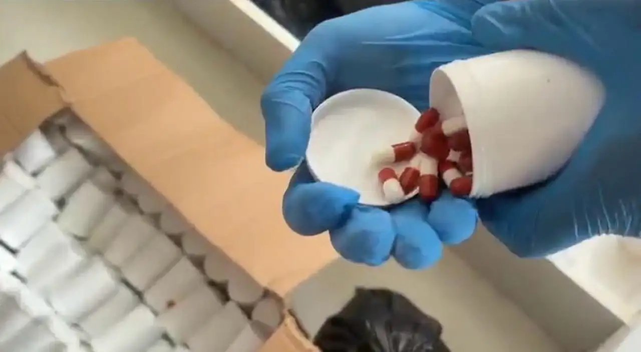 Jandarmadan kaçamadılar:10 binden fazla uyuşturucu hap yakalandı!