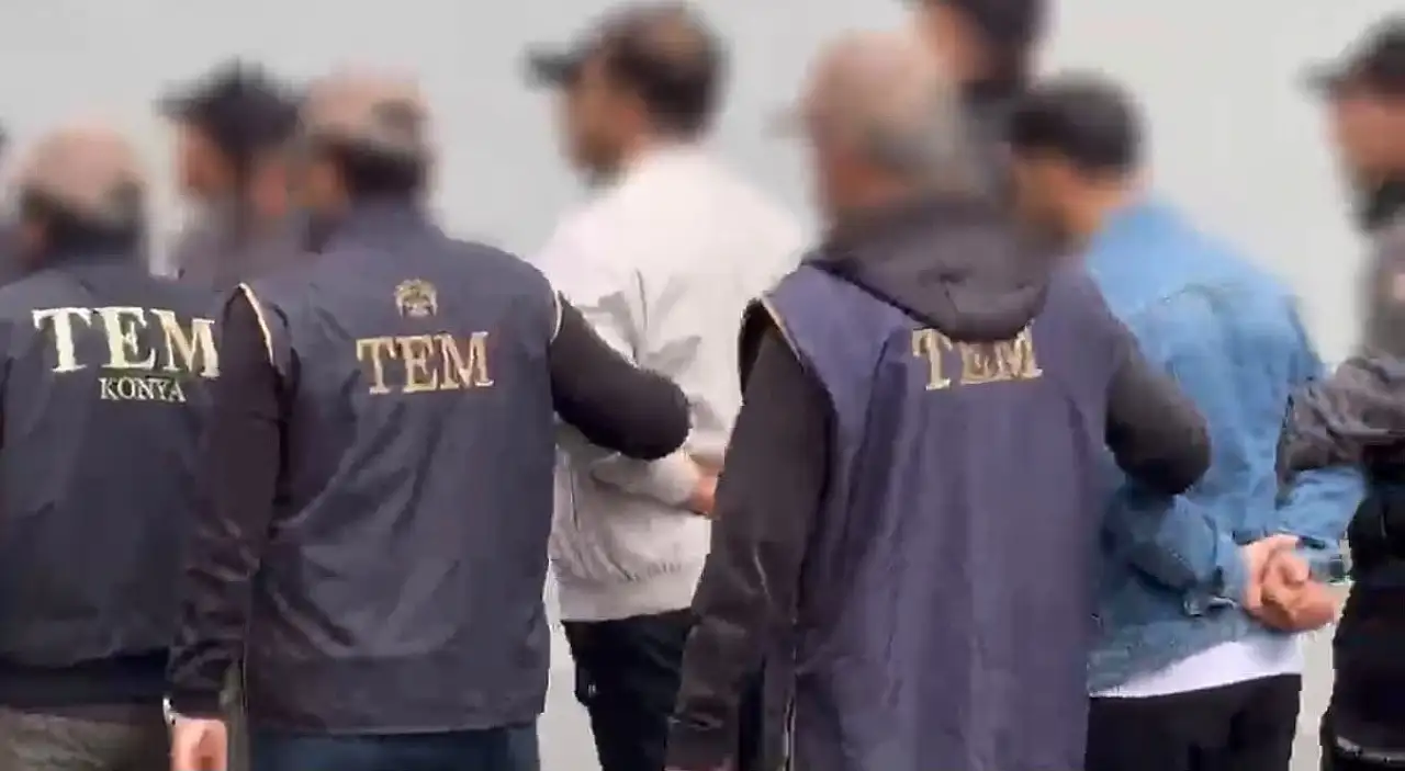 Konya'dan düğmeye basıldı! FETÖ'nün askeri yapılanmasına 8 ilde operasyon