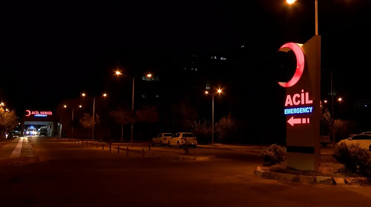 Park halindeki araca kanlı saldırı! 1 ölü, 1 yaralı