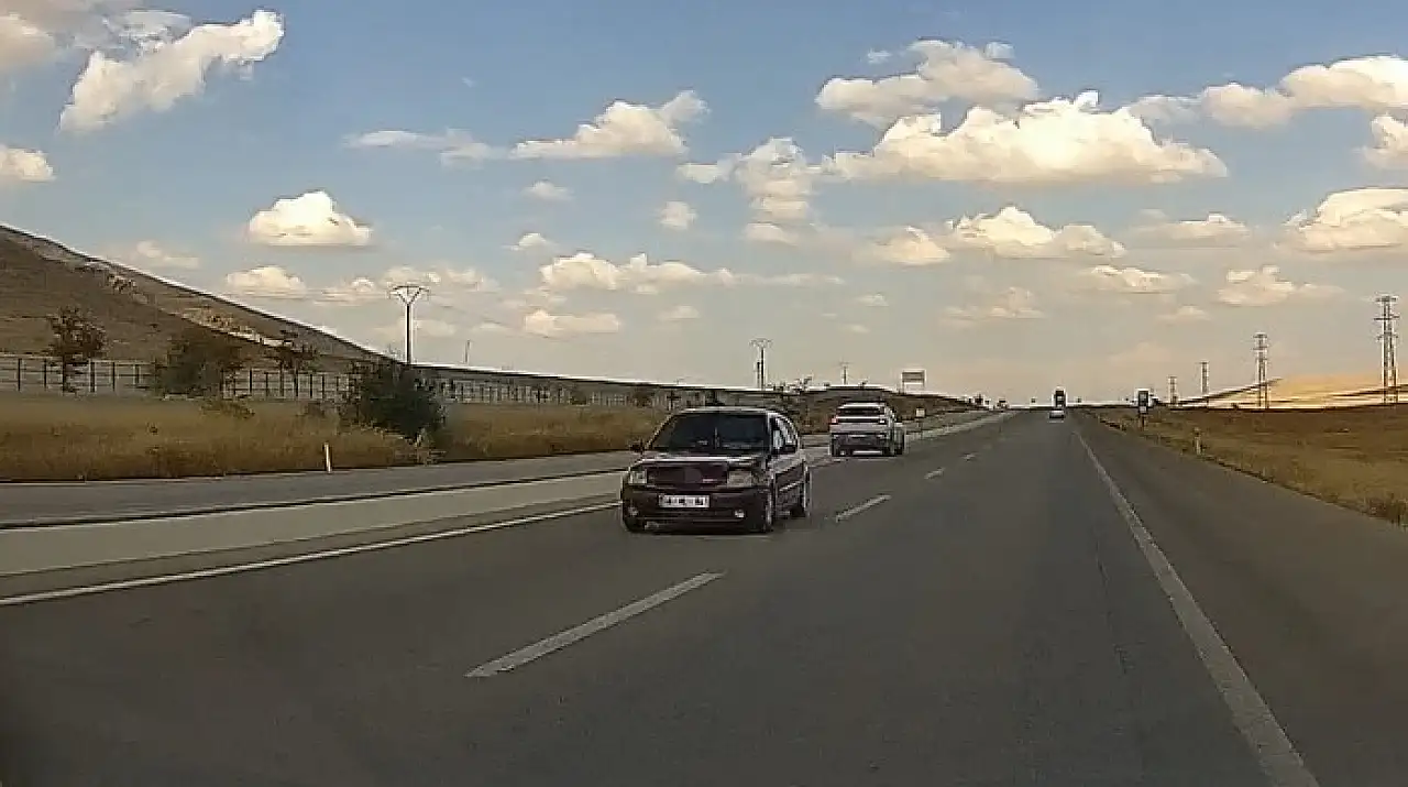 Konya'da ölümcül hata! Ters yönden gelen otomobil faciaya davetiye çıkardı
