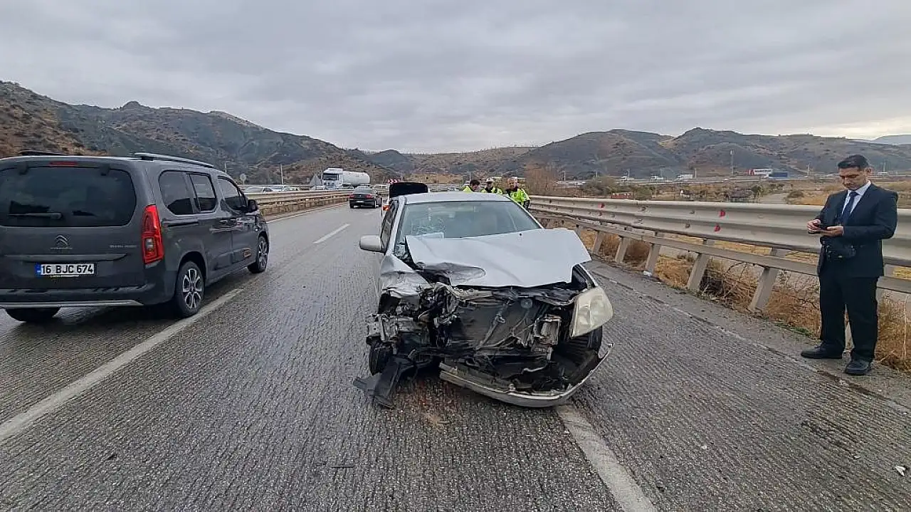 İki ayrı trafik kazasında 7 kişi yaralandı