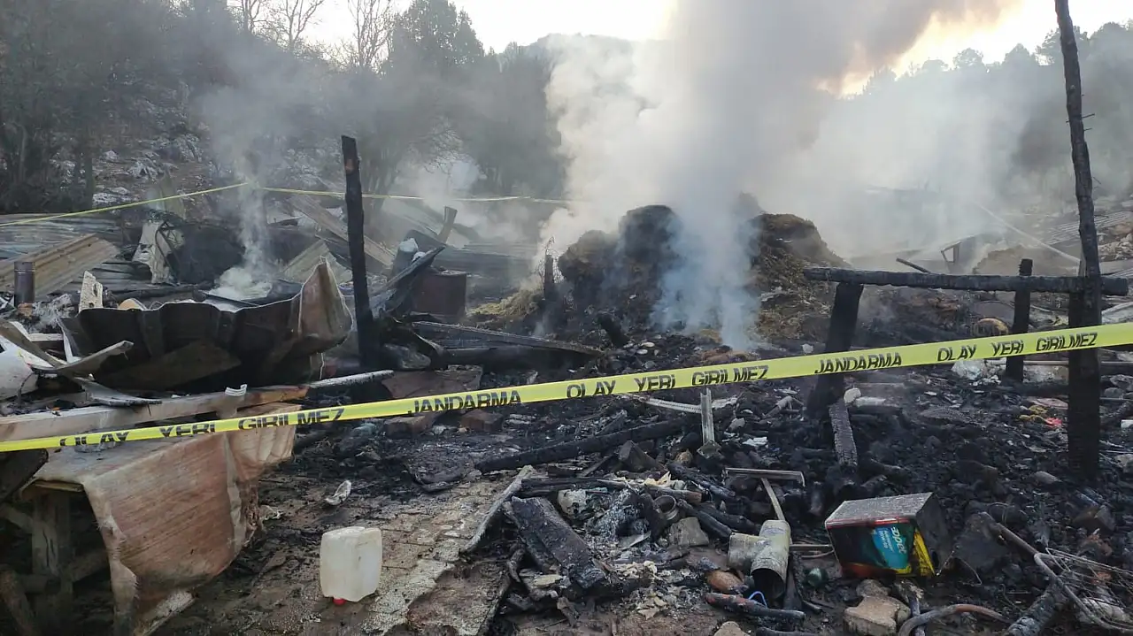 Konya'da evde çıkan yangında karı koca hayatını kaybetti