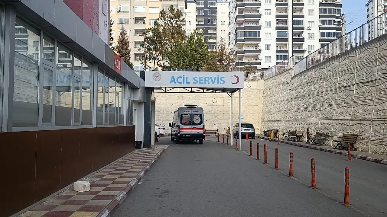 Okulda koku paniği: Yaklaşık 17 öğrenci hastaneye sevk edildi