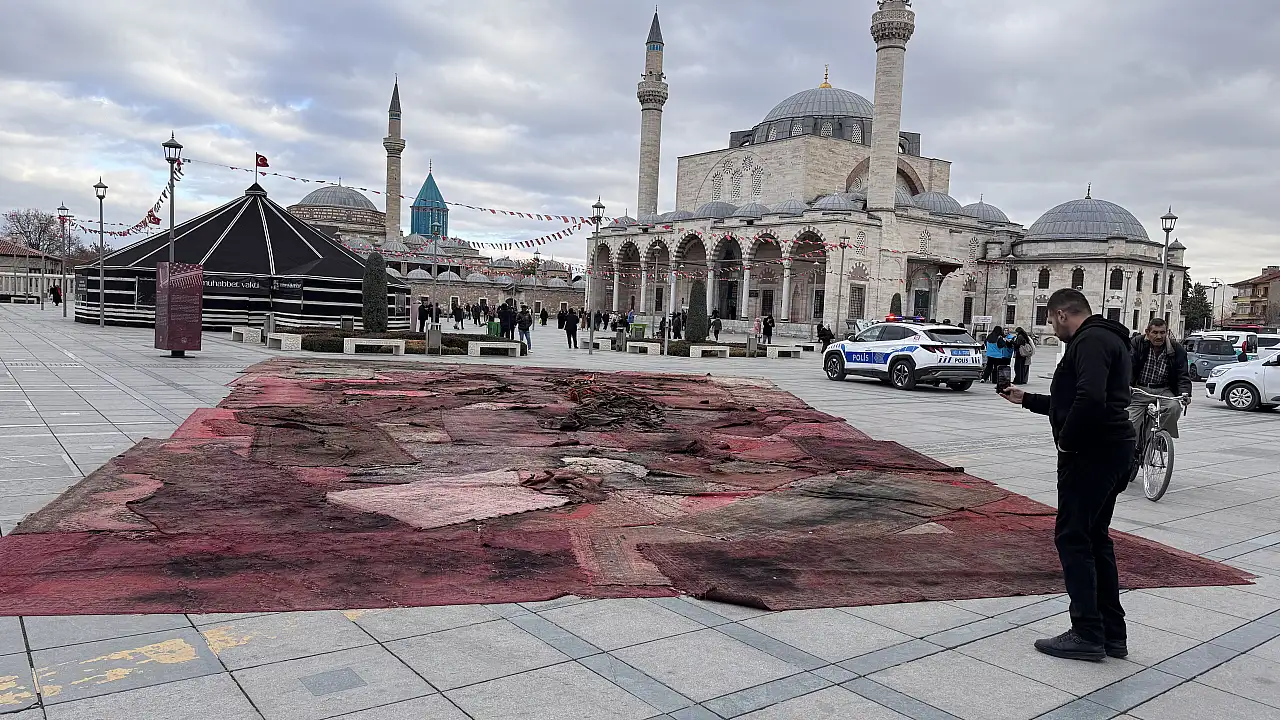 Gazze'deki yıkıma Mevlana Meydanı'ndan sessiz bir mesaj