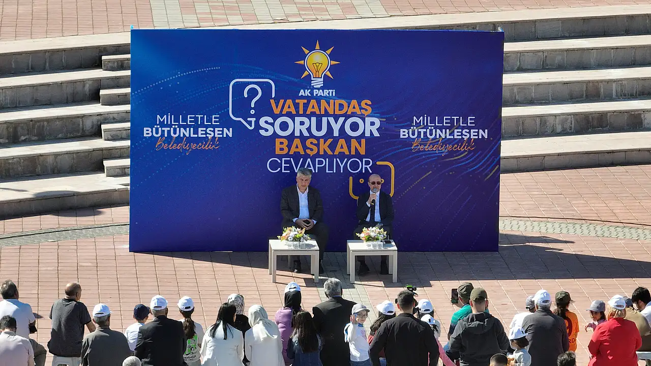 Selçuklu'da hizmet konuşuldu: 'Vatandaş Soruyor, Başkan Cevaplıyor' programına yoğun ilgi