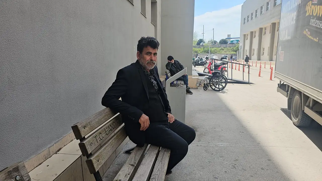 Tek kimlikle iki hayat