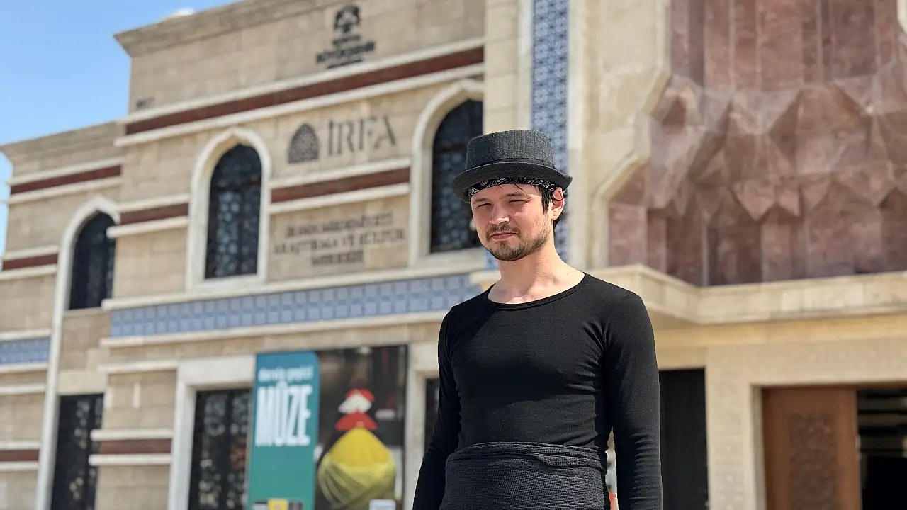 Konya'da sufi müzikle tanışan Rus dansçı Müslüman oldu