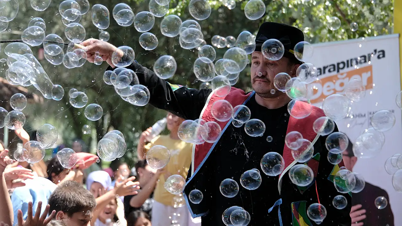 Konya'da 7. Geleneksel Yaz Okulları Şenliği'ne yoğun katılım!