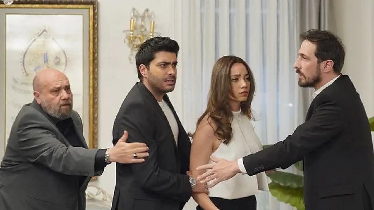 Kızılcık Şerbeti: Kızılcık Şerbeti yeni bölümü ne zaman? Kızılcık Şerbeti yeni sezonuyla dönüyor mu? Show TV'de kayyum süreci sonrası gözler bu dizide!