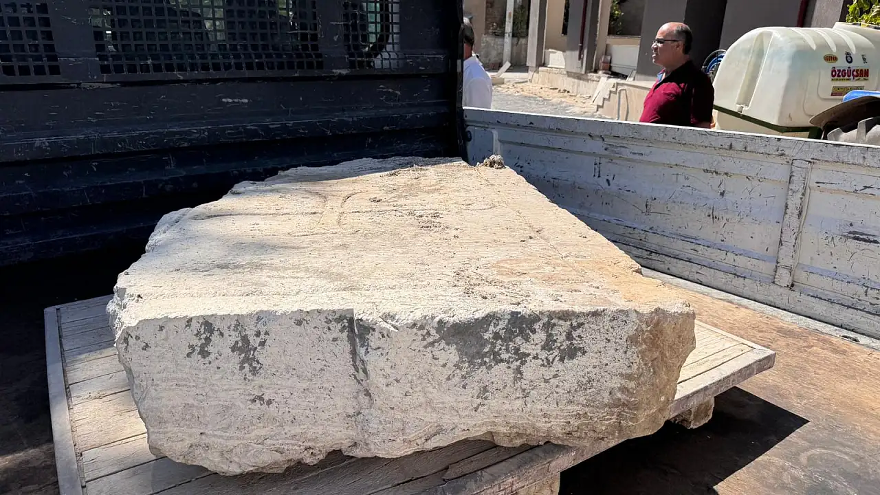 Konya'da üzerinde haç bulunan mermer taş bulundu!