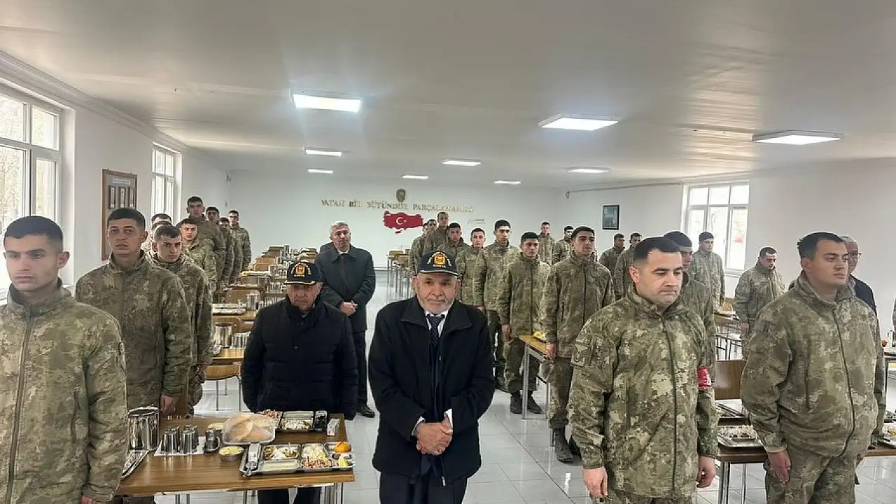 Mehmetçik Camii Konya'da ibadete açıldı! İlk Cuma namazı kılındı