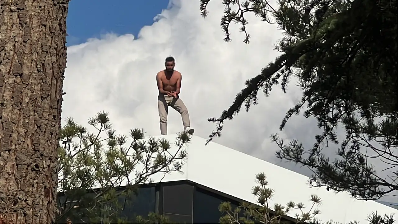 Konya'da 430 bin lirasını alamayan yarı çıplak işçi ekipleri seferber etti