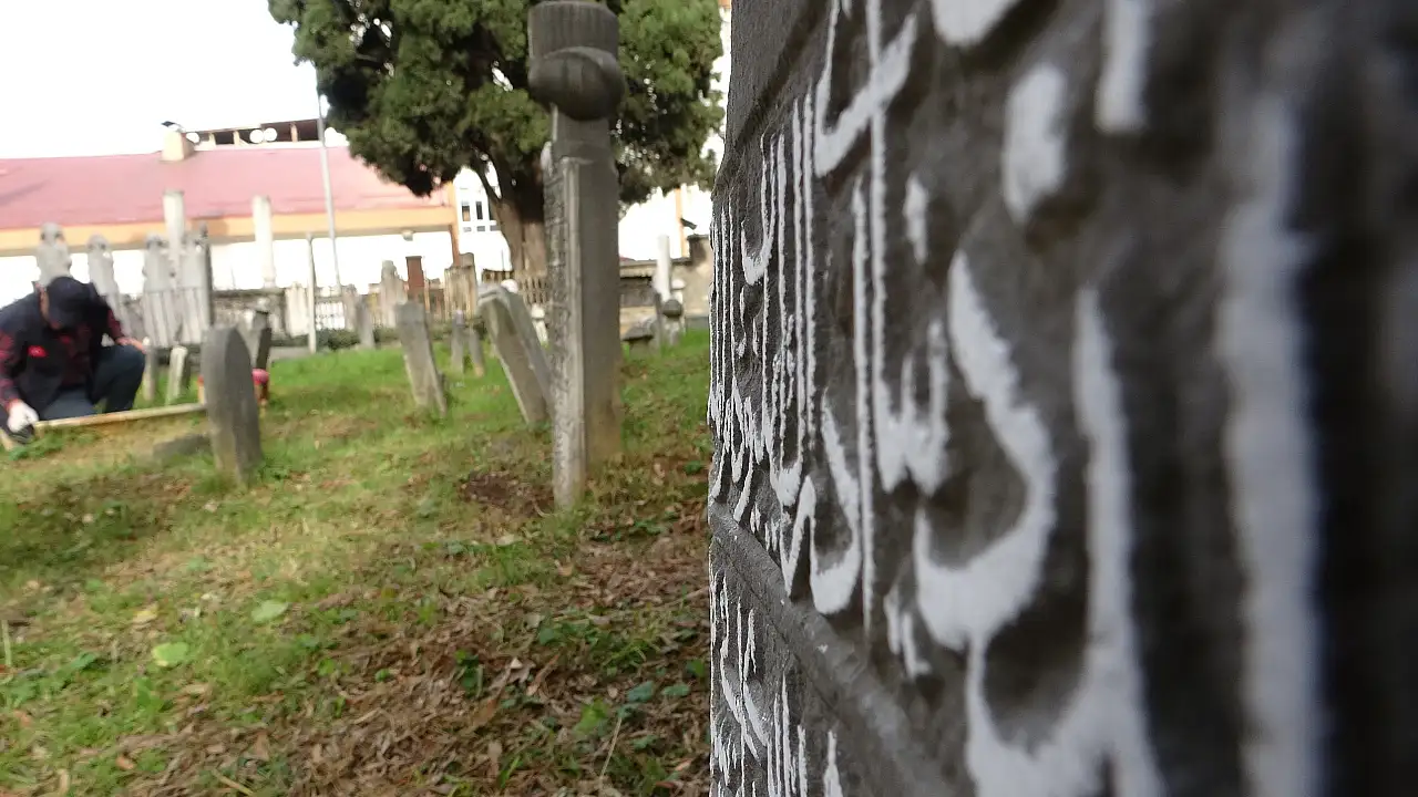 Unutulan taşlarda saklı hikâyeler gün yüzüne çıkıyor