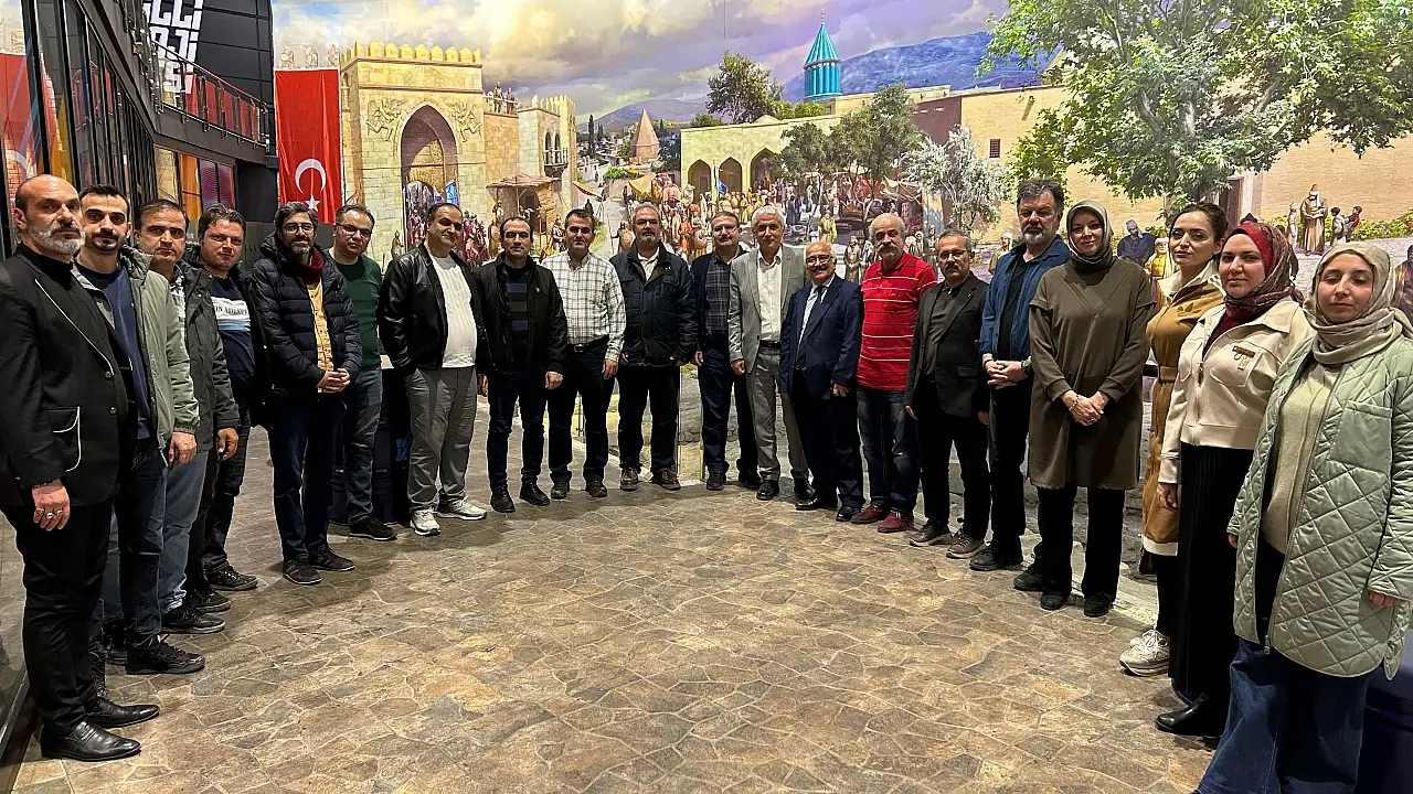 Geleceğin Konya'sını inşa eden öğretmenler, şehrin akademisinde buluşuyor