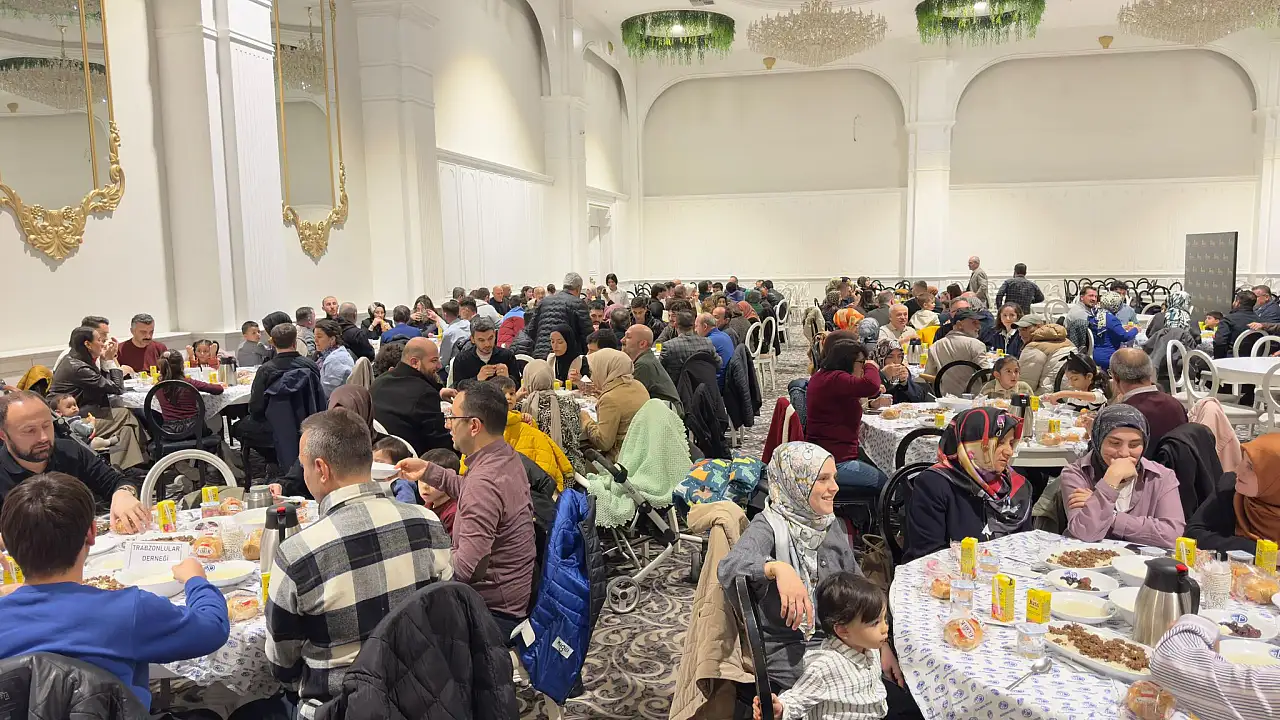 Konya'da Trabzonlular aynı sofrada buluştu