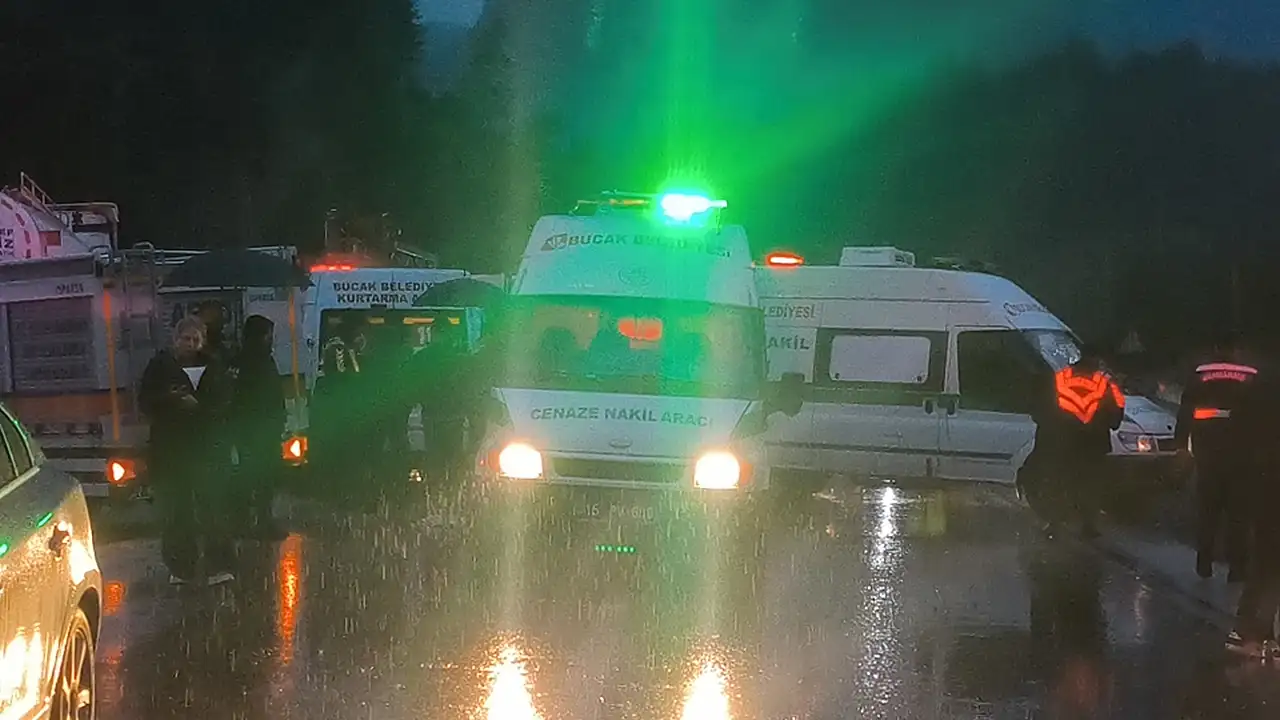 Konya'ya komşu ilde katliam gibi kaza: 7 kişi hayatını kaybetti!