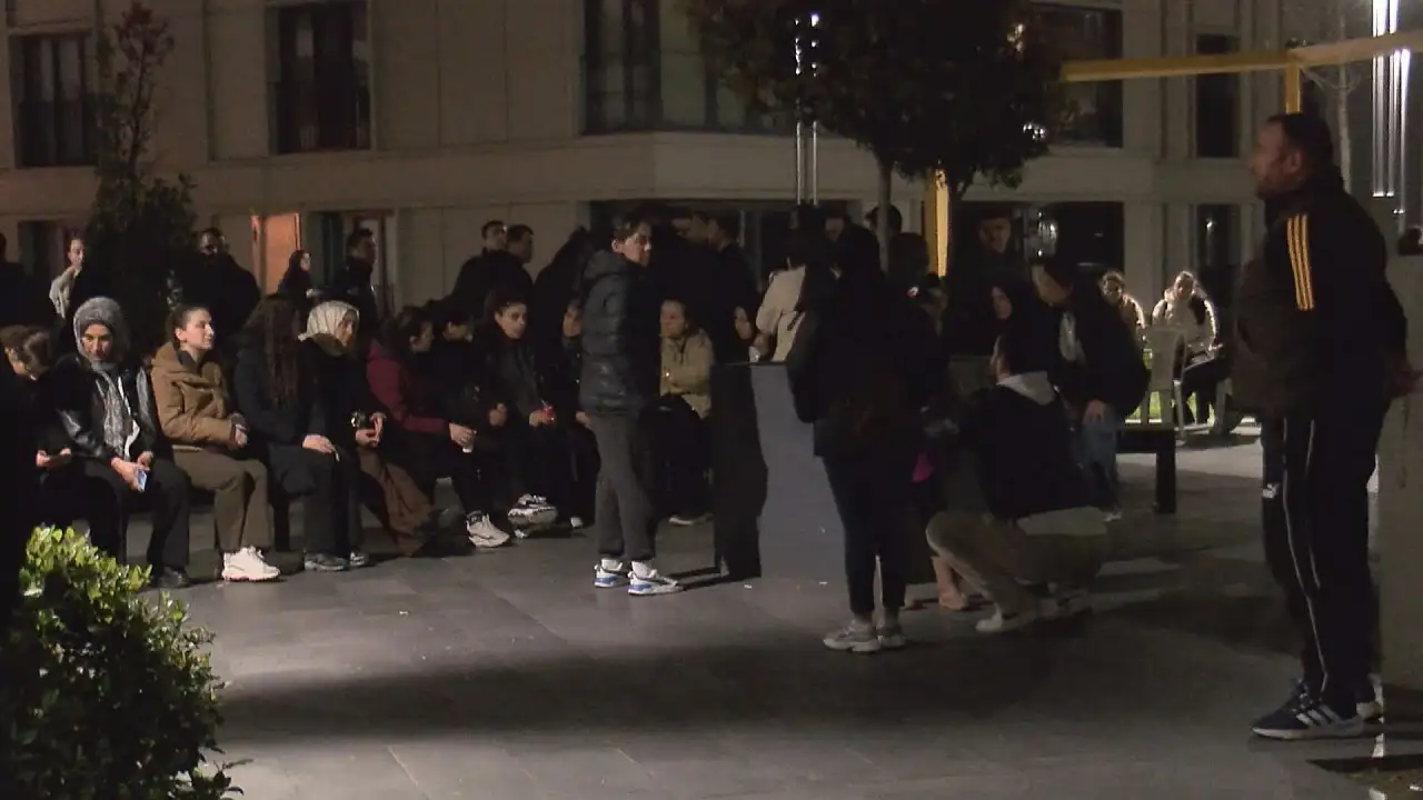 Servis kazasında ağır yaralanan polis memuru Seçkin Yalçın şehit oldu