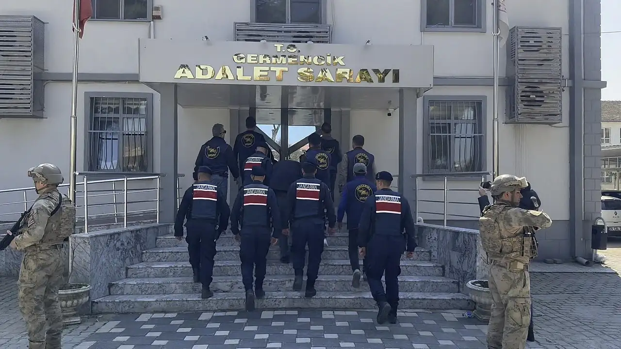 Anne cinayeti dosyasında kanlı mont detayı: Bir kişi daha tutuklandı