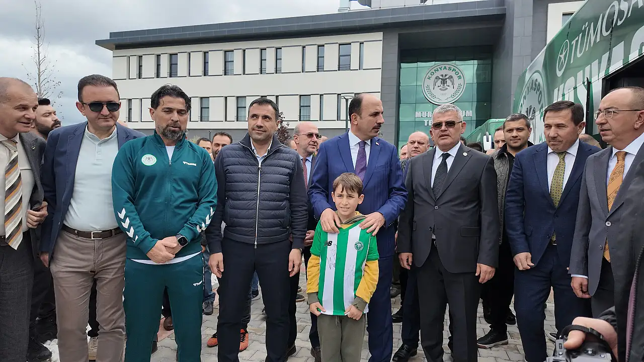 Konyaspor dualar ve tezahüratlar eşliğinde Antalya'ya uğurlandı