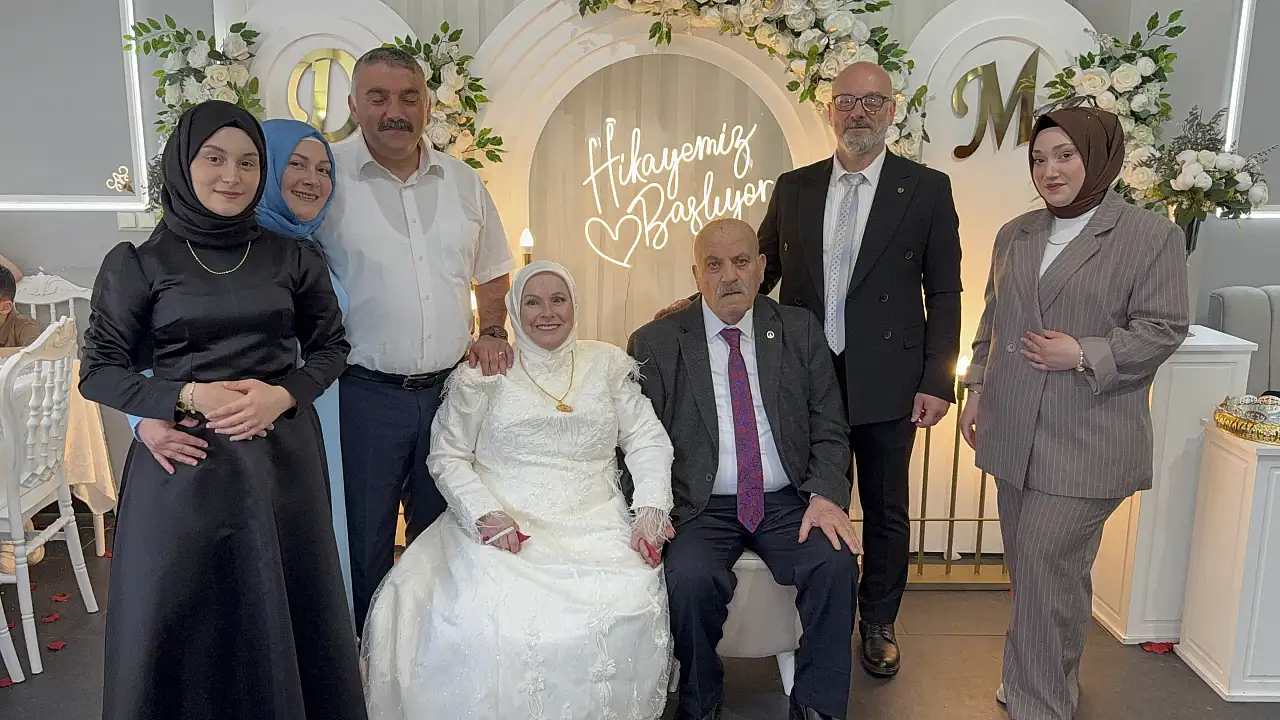 Kaçarak evlenen çift 52 yıl sonra hayallerini gerçekleştirdi