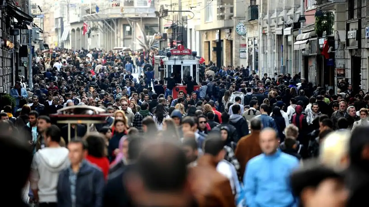 Türkiye'de hane halkı küçülüyor! İşte Konya'nın Türkiye sıralaması!