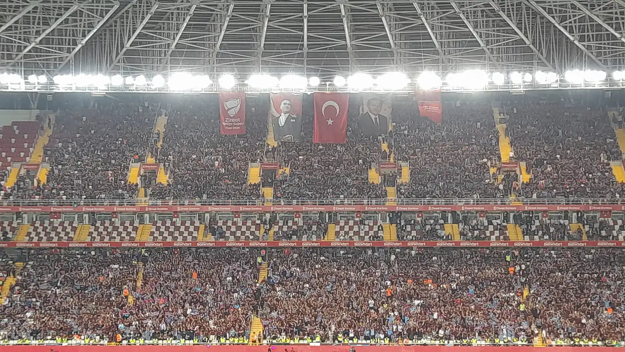 Ziraat Türkiye Kupası kritik final randevusu: Konyaspor ve Trabzonspor'un ilk 11'leri belli oldu
