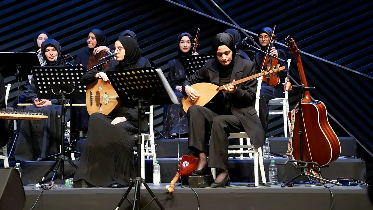 Konya'da gençlerin hazırladığı 15 Temmuz programı büyük beğeni topladı