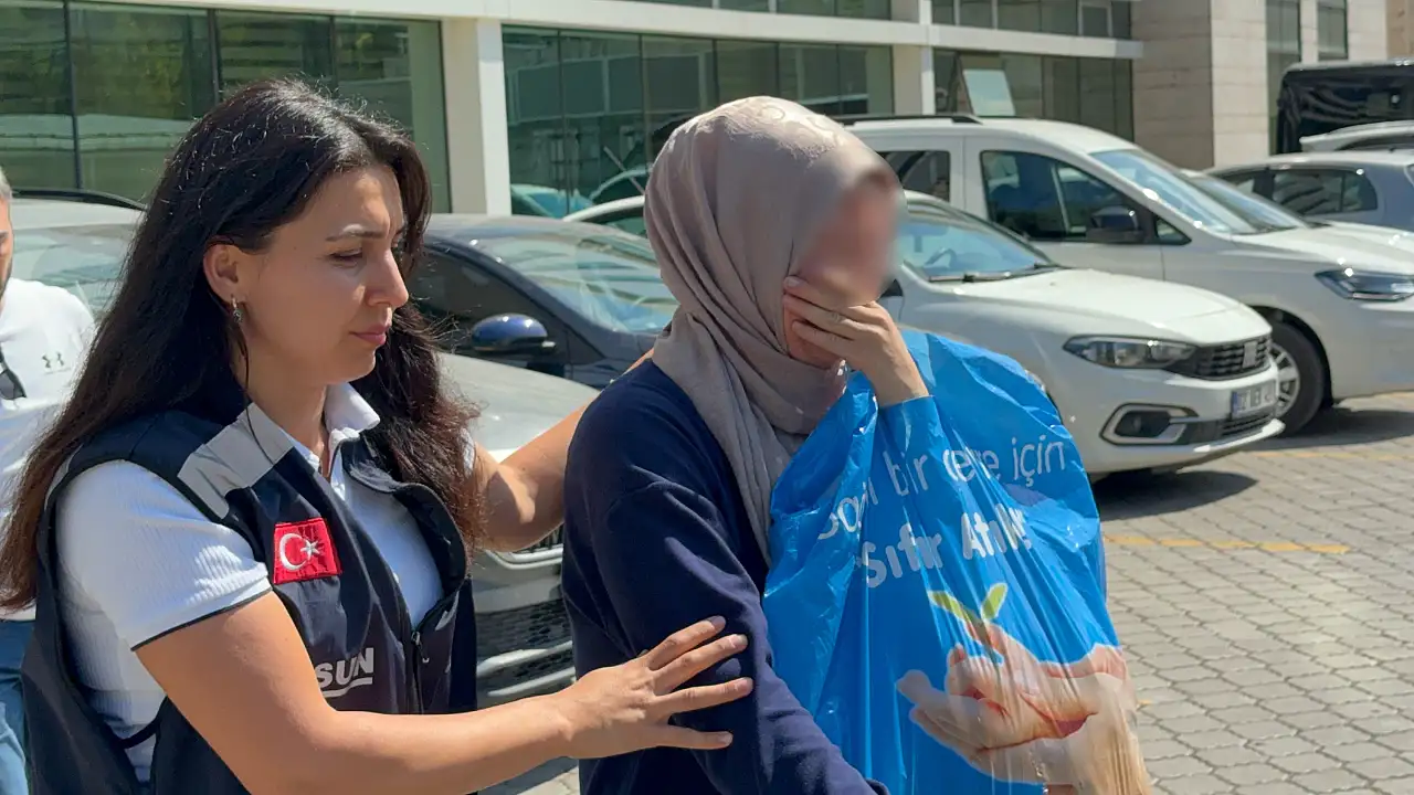 Bebek arabasından zehir çıktı: Ekipler harekete geçti!
