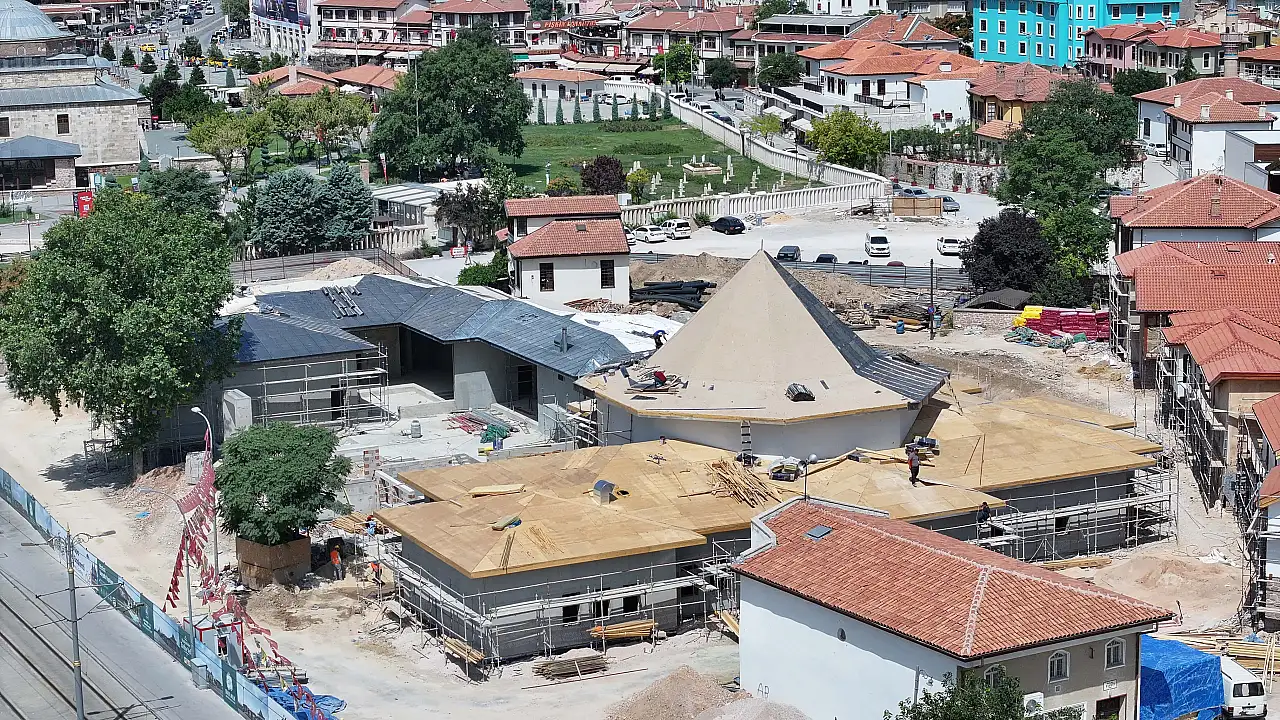 Konya'nın manevi kalbine yeni soluk: Yüzde 45'i tamamlandı