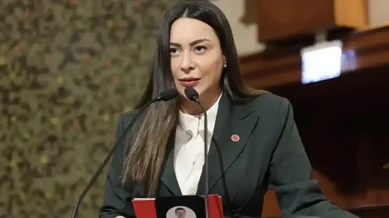 Hülya Şimşek kimdir? İBB'eki görevi neydi, CHP'li mi? Hülya Şimşek neden tutuklandı?