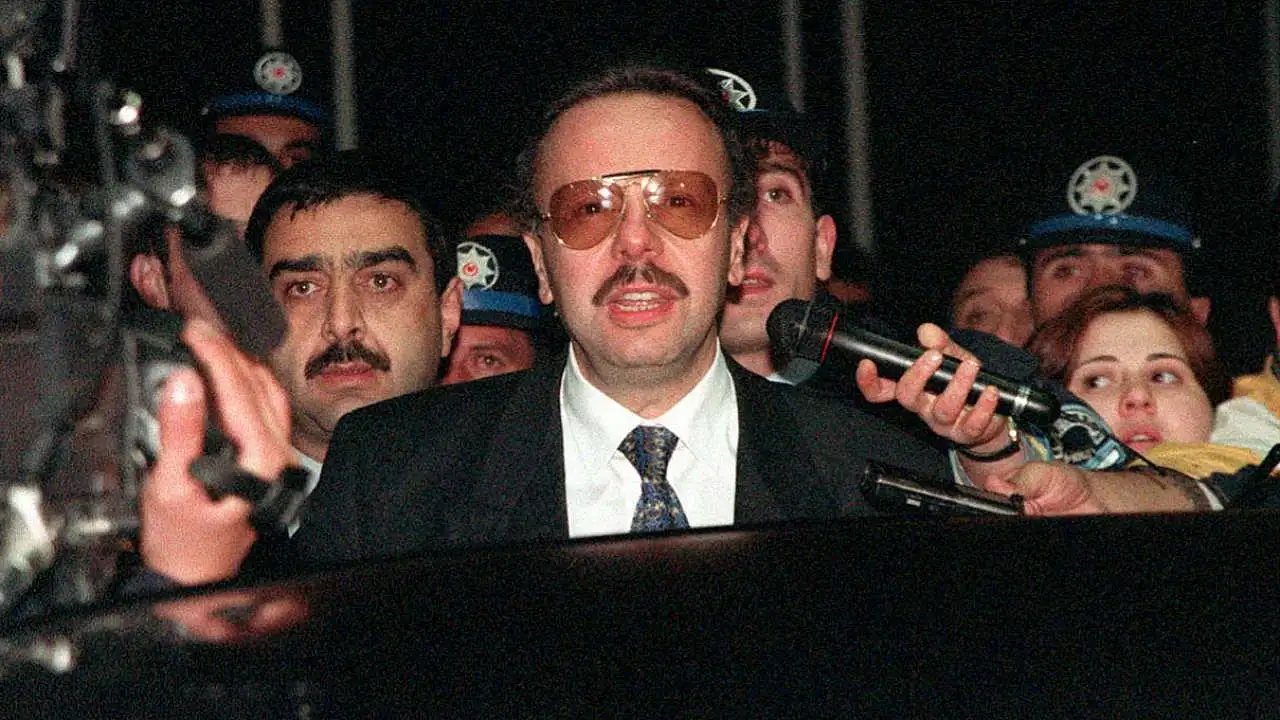 Arif Ahmet Denizolgun kimdir? Arif Ahmet Denizolgun çocukları kimler? Arif Ahmet Denizolgun ölüm tarihi ve yeri? Arif Ahmet Denizolgun neden öldü?