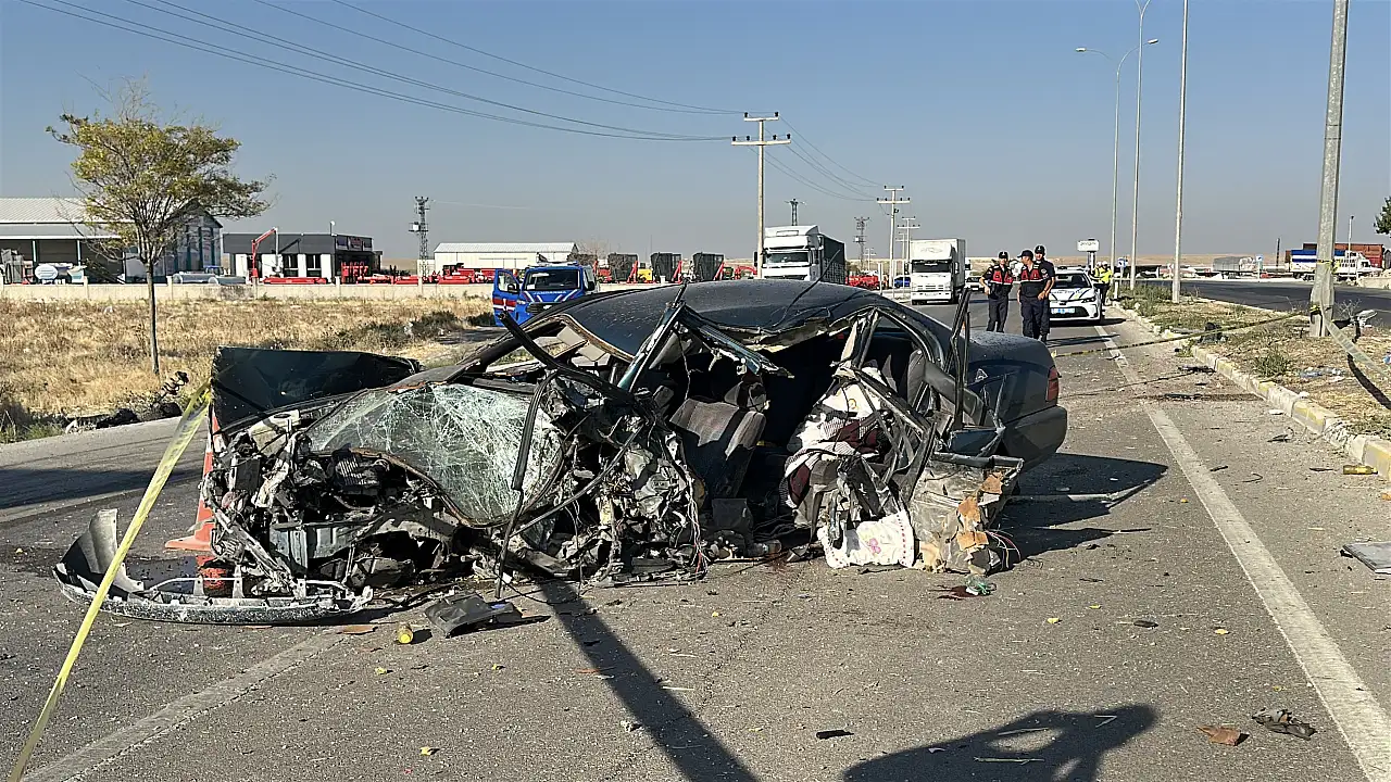 Konya yolunda feci kaza: 2 ölü 2 yaralı!