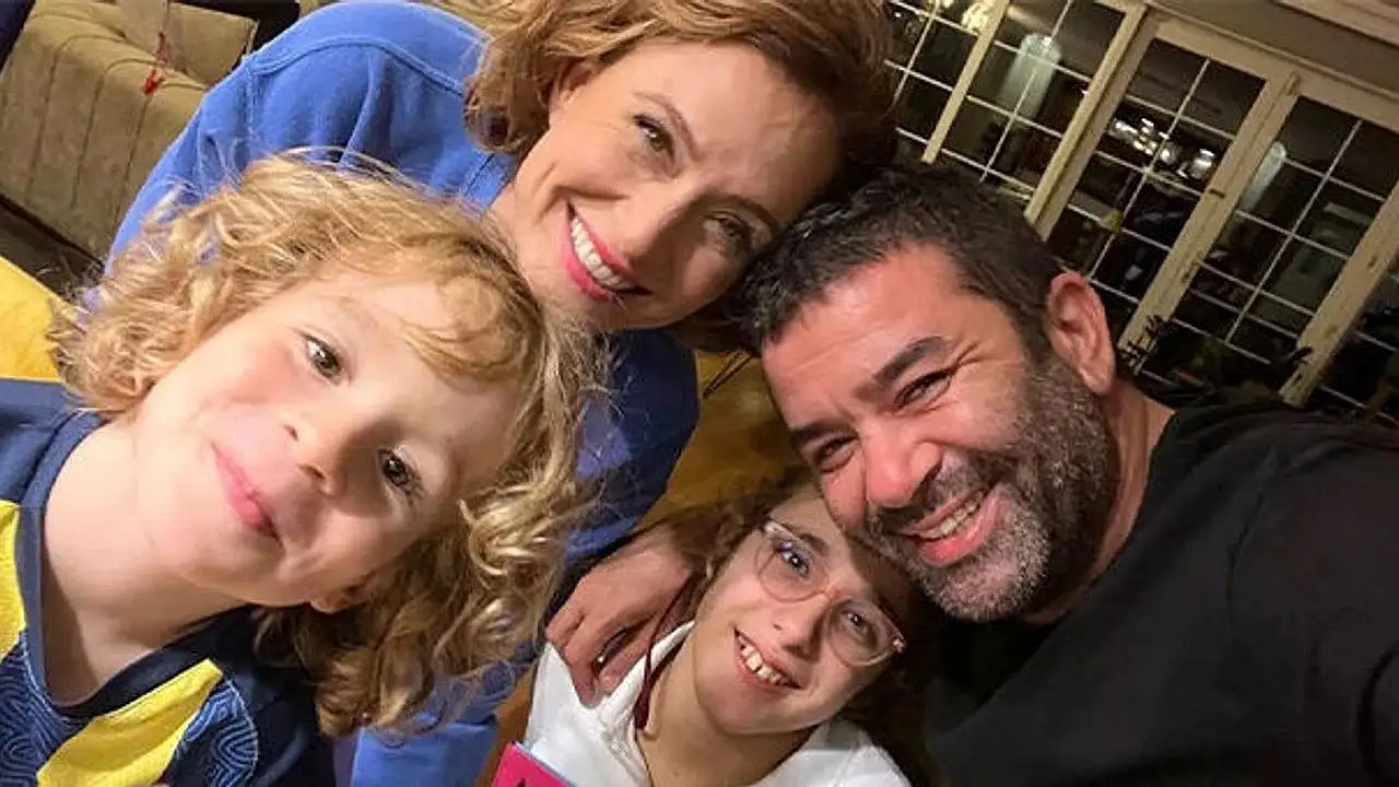 Ceyda Düvenci kaç yaşında? Ceyda Düvenci kaç kez evlendi? Ceyda Düvenci eşleri kimler? Evliliklerini kimlerle yaptı? Ceyda Düvenci kimdir?