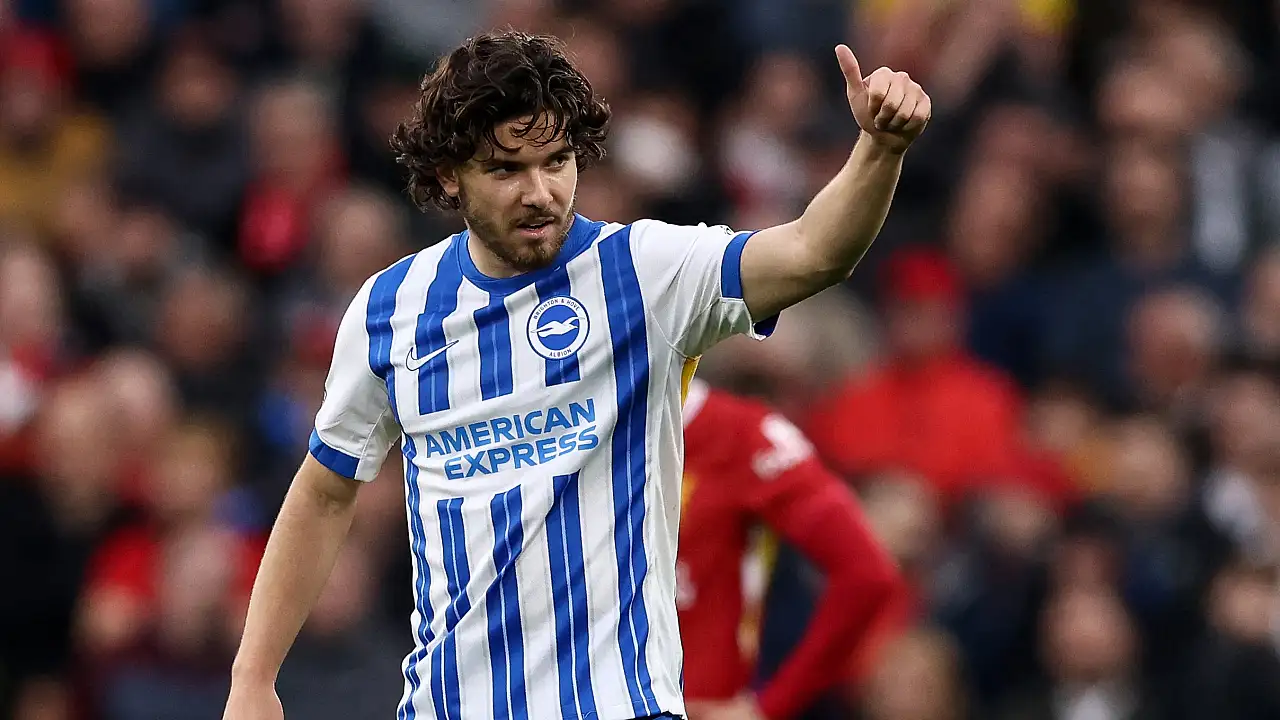 Brighton'dan Ferdi Kadıoğlu açıklaması! Fenerbahçe'ye dönecek mi?