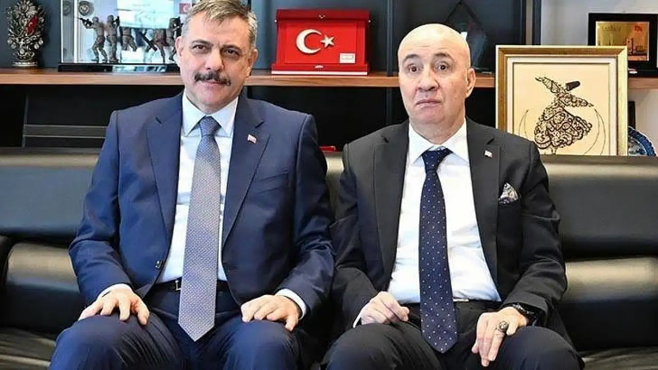 Turgut Aslan kimdir? Turgut Aslan 15 Temmuz'da ne oldu? Turgut Aslan nasıl vuruldu? Turgut Aslan vurulma anı var mı?