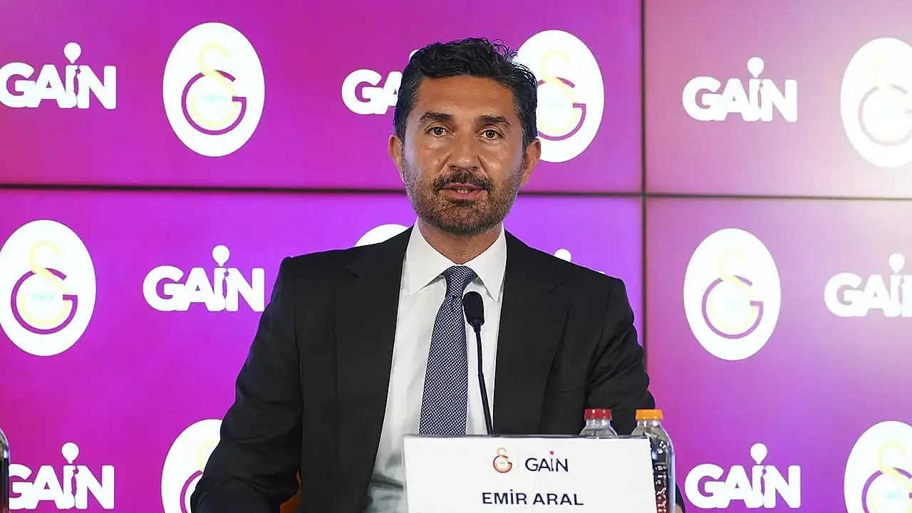 Emir Aral kimdir? Serveti ne kadar? Emir Aral'ın sevgilisi kimdir? Ailesi kimdir? Emir Aral Galarasaraylı mı?