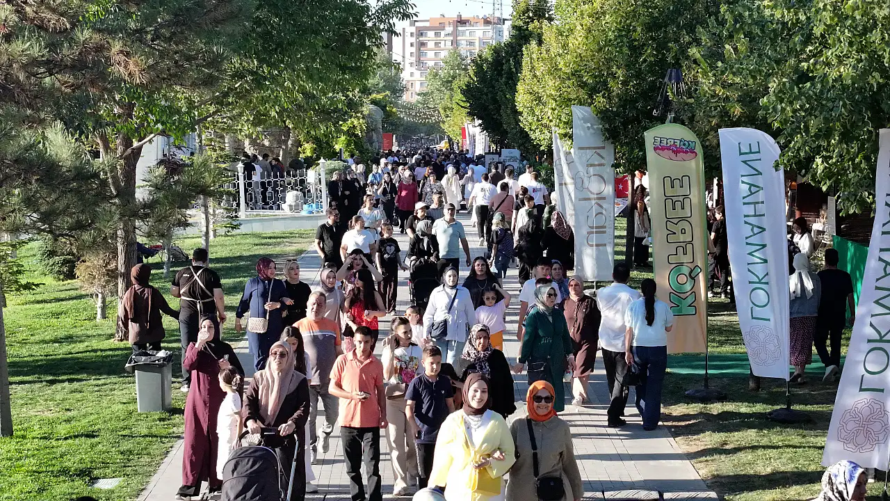 Konya'da lezzet şöleni başladı! 4. GastroFest kapılarını açtı