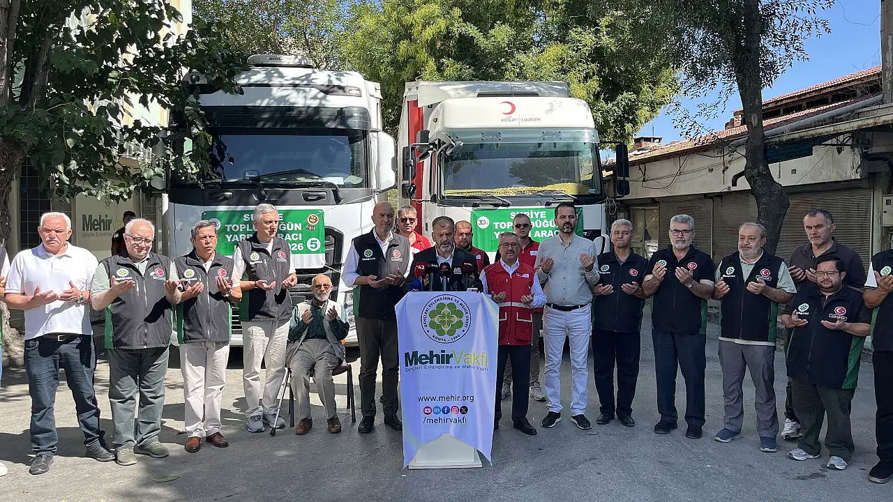 Konya'dan sınır ötesine umut taşıyan tırlar uğurlandı