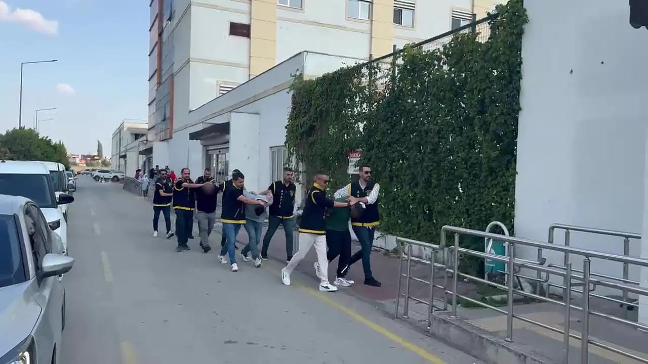 Maganda kurşunu 9 yaşındaki Muhammed'i hayattan kopardı: 'Okula başlayacaktı, şimdi mezarda'