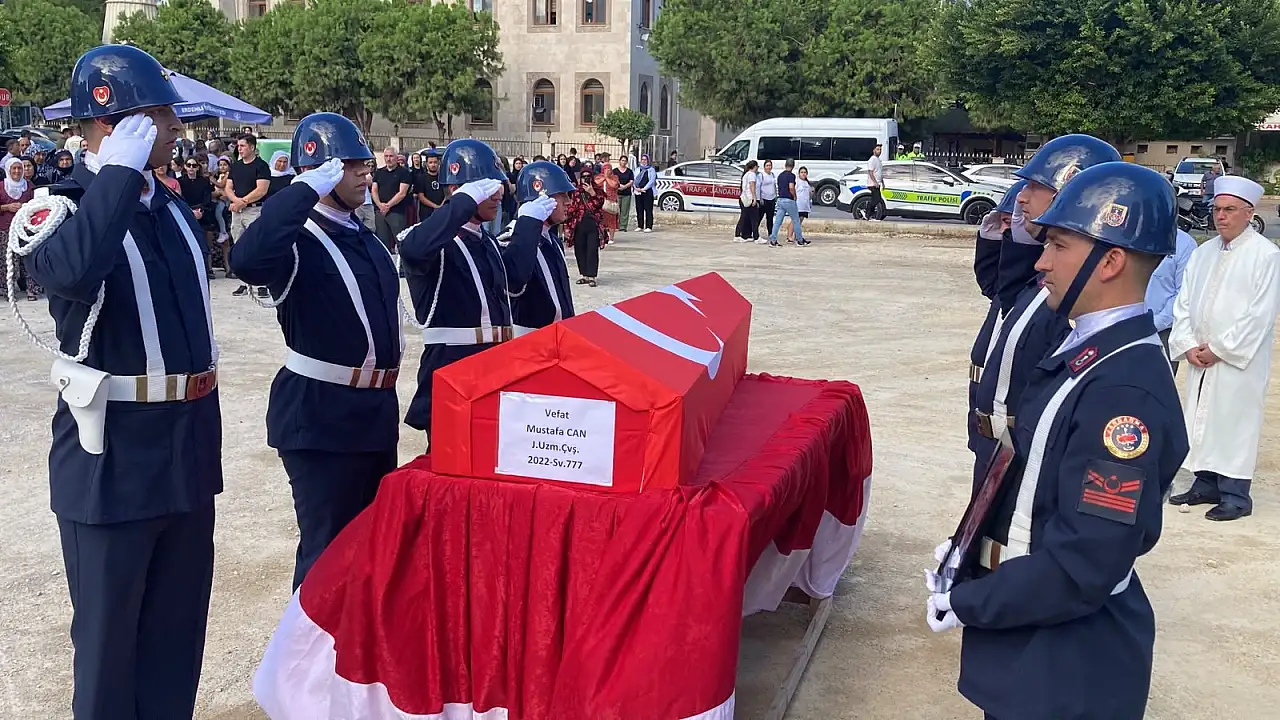 Konya'da hastalığa yenik düşen uzman çavuş memleketinde toprağa verildi!