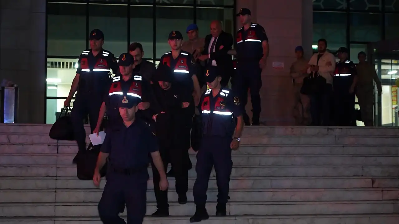 Eski belediye başkanları Ahmet Sungur ve Osman Türkyılmaz tutuklandı