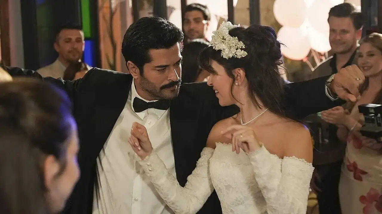 Beyza Gümülcine kimdir? Oynadığı diziler neler? Güneşin Doğduğu Yer'in oyuncuları kimler?