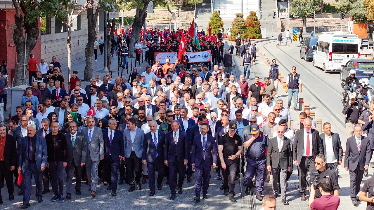 Konya'da esnafın bayramı başladı! Yılın Ahisi belli oldu
