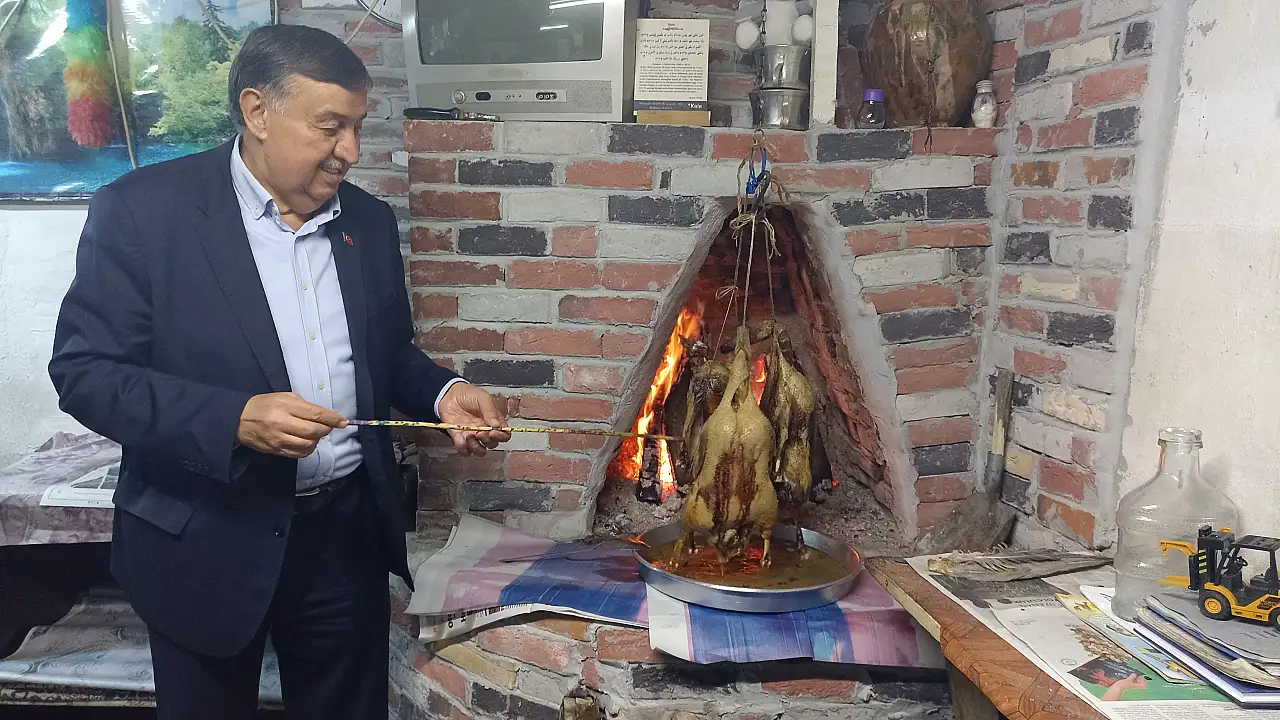 Kışın habercisiydi, bu yıl erkenden sofraya indi