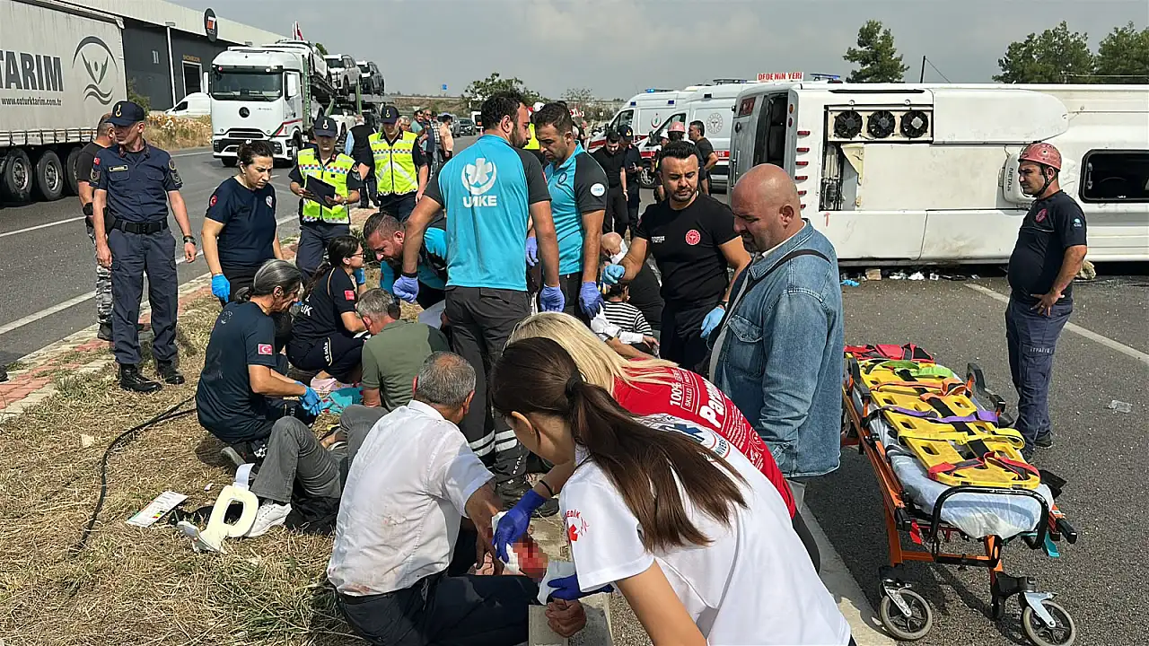 Antalya-Isparta yolunda kaza: Çok sayıda yaralı var!