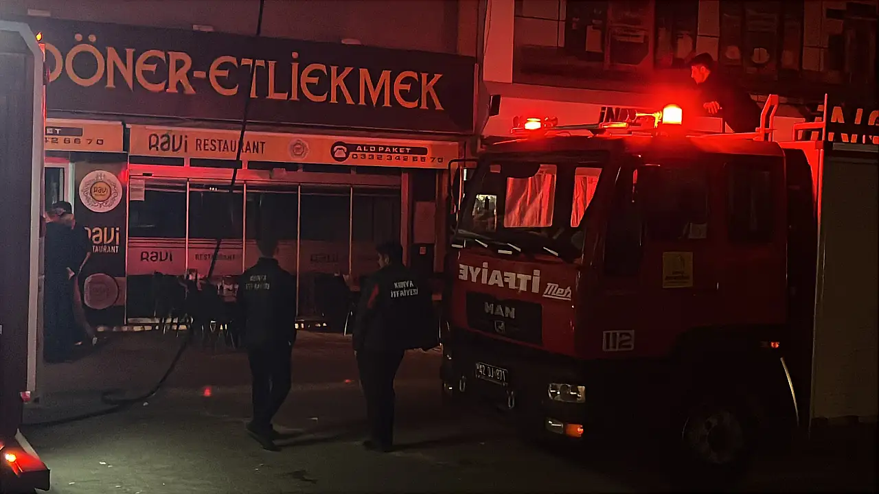 Konya'daki etliekmek fırınında yangın paniği