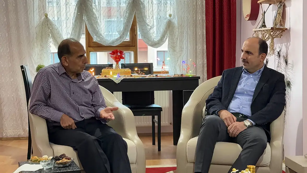 Konya'da hayaller gerçek oldu: 'Vefa Umresi' yolcularına anlamlı ziyaret